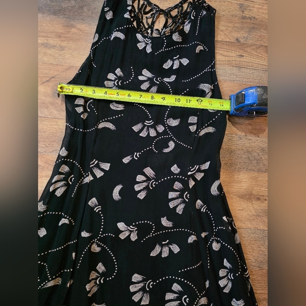Cache Vintage Women's Black Fit & Flare Open Back Mini Dress Size Small - Picture 4 of 9